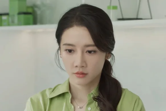 Кадр к 4 серии «Её траектория»