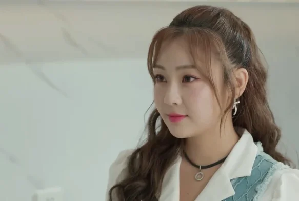 Кадр к 4 серии «Её траектория»