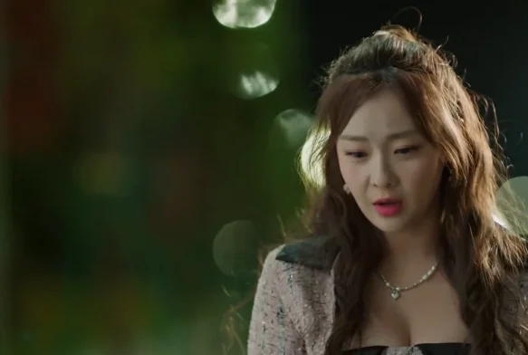 Кадр к 9 серии «Её траектория»