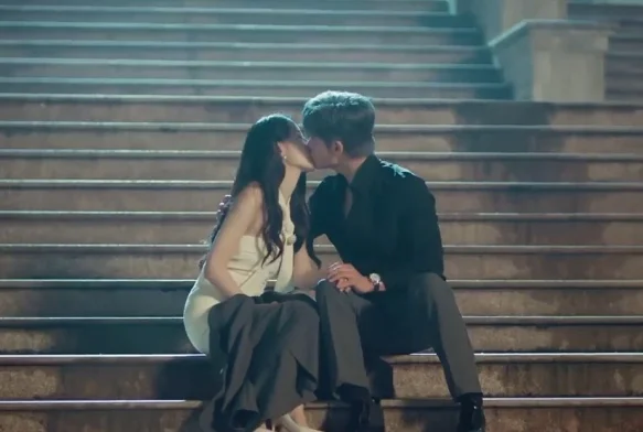 Кадр к 18 серии «Её траектория»