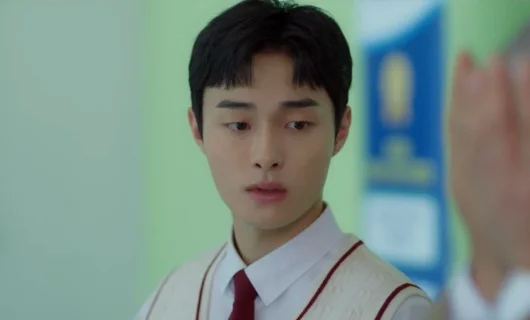 Дорама Я, гангстер, стал старшеклассником 8 серия