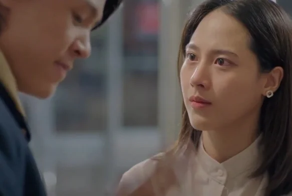 Кадр к 6 серии «Классная комната: 29 заложников»