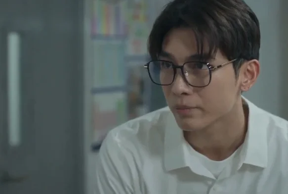 Кадр к 7 серии «Классная комната: 29 заложников»