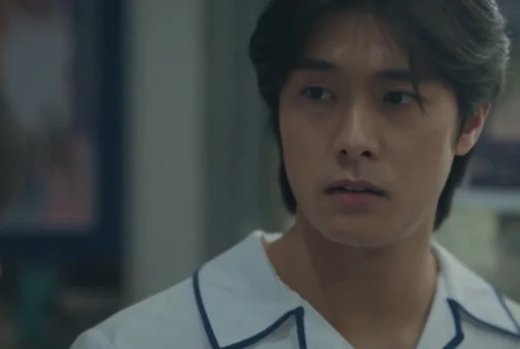 Кадр к 8 серии «Классная комната: 29 заложников»