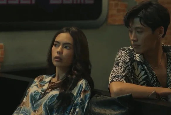 Кадр к 9 серии «Классная комната: 29 заложников»