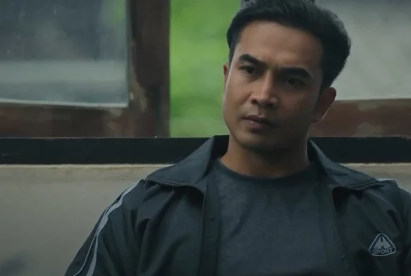 Кадр к 11 серии «Классная комната: 29 заложников»