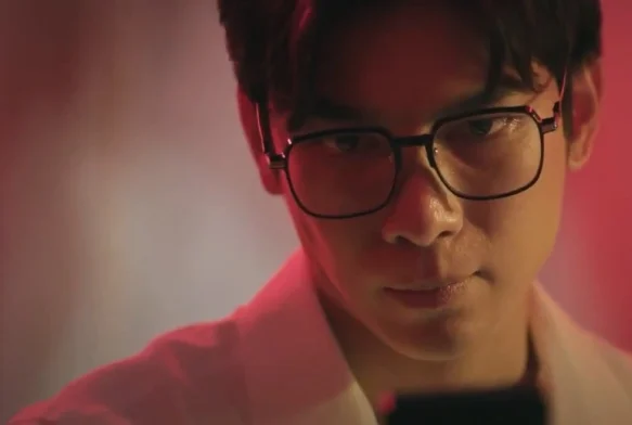 Кадр к 11 серии «Классная комната: 29 заложников»