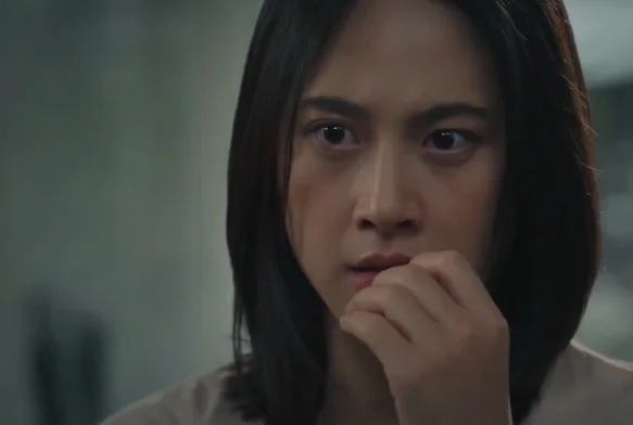 Кадр к 12 серии «Классная комната: 29 заложников»