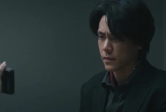 Кадр к 14 серии «Классная комната: 29 заложников»