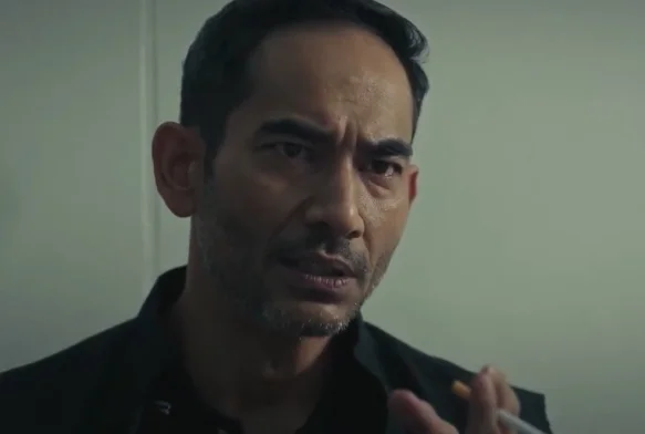 Кадр к 13 серии «Классная комната: 29 заложников»