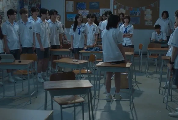 Кадр к 16 серии «Классная комната: 29 заложников»