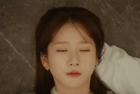 Кадр к 8 серии «Страховка на случай развода»