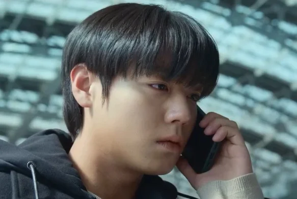 Кадр к 5 серии «Слабый герой 2 сезон»