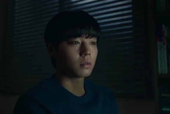 Кадр к 5 серии «Слабый герой 2 сезон»