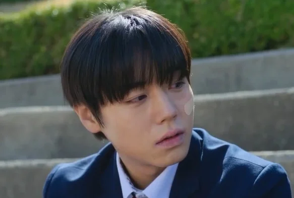 Кадр к 5 серии «Слабый герой 2 сезон»