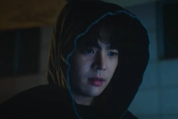 Кадр к 6 серии «Слабый герой 2 сезон»