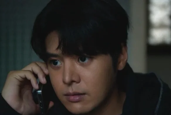 Кадр к 6 серии «Слабый герой 2 сезон»