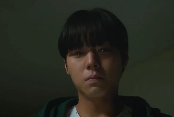 Кадр к 7 серии «Слабый герой 2 сезон»