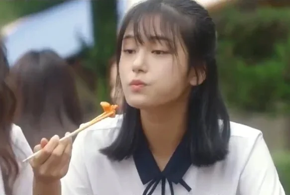 Кадр к 1 серии «Первая любовь»