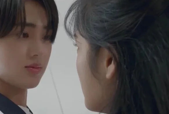 Кадр к 1 серии «Первая любовь»