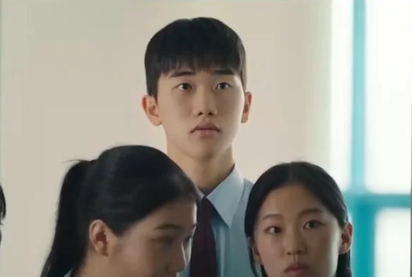 Кадр к 9 серии «Хи Су во втором классе»