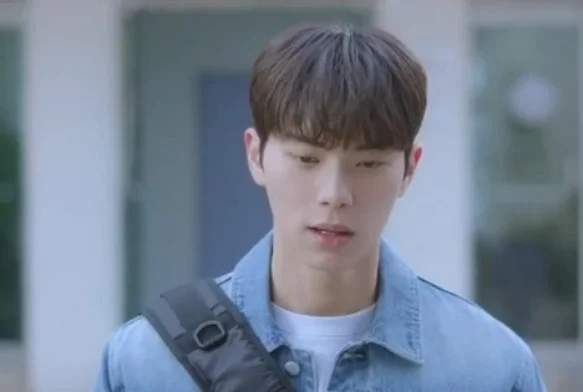 Кадр к 5 серии «Банни и её мальчики»