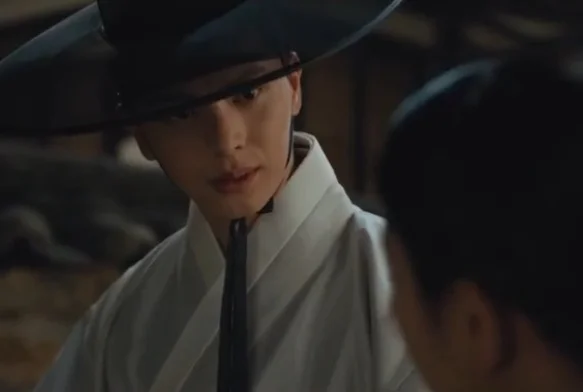 Кадр к 3 серии «Возвращение во дворец»