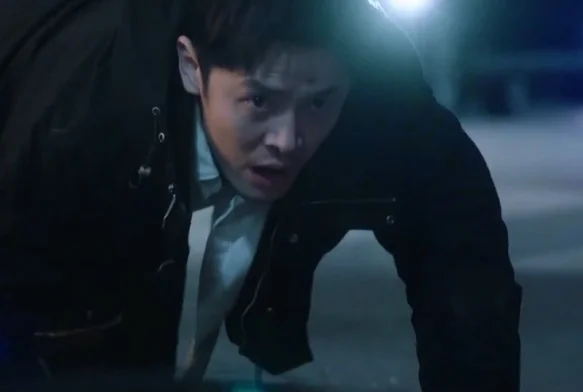 Кадр к 15 серии «Безмолвное чтение»