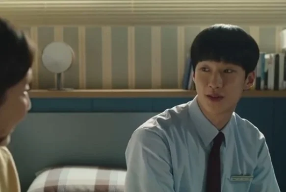 Кадр к 10 серии «Хи Су во втором классе»