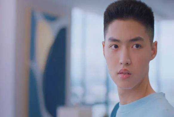 Кадр к 2 серии «Влюблённые мальчики»