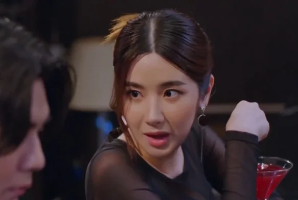 Кадр к 3 серии «Пока солнце не встретится со звездой»