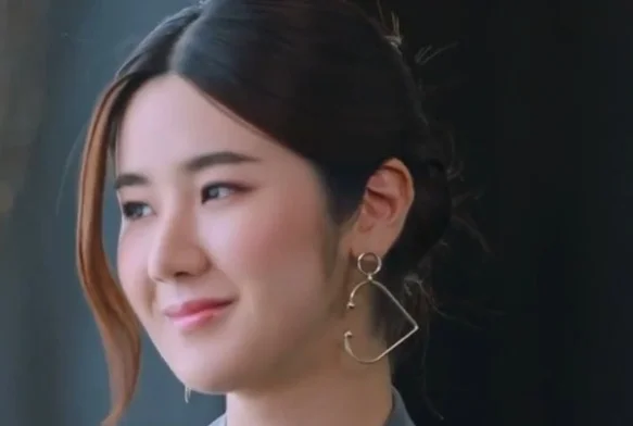 Кадр к 4 серии «Пока солнце не встретится со звездой»