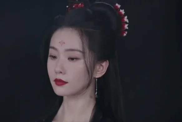 Кадр к 15 серии «Лиса-сваха: Чжу Е»