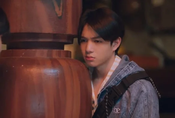 Кадр к 3 серии «Влюблённые мальчики»