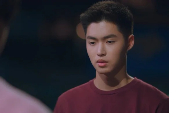 Кадр к 3 серии «Влюблённые мальчики»