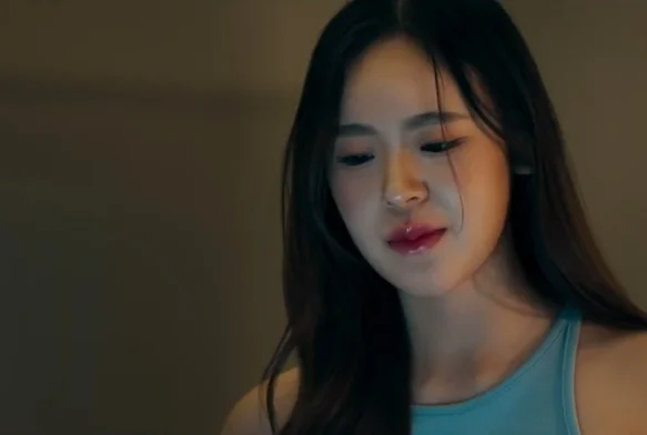 Кадр к 6 серии «Служба расставаний»