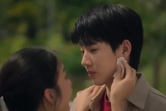 Кадр к 6 серии «Служба расставаний»