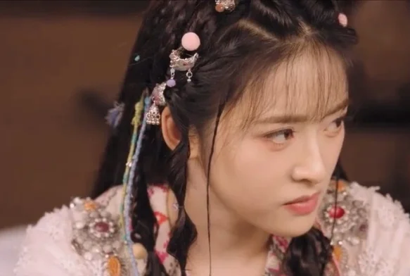 Кадр к 21 серии «Лиса-сваха: Чжу Е»