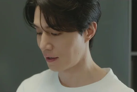 Кадр к 12 серии «Страховка на случай развода»