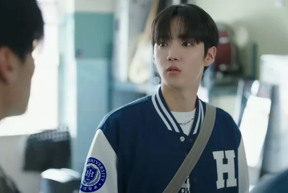 Кадр к 1 серии «Весна юности»