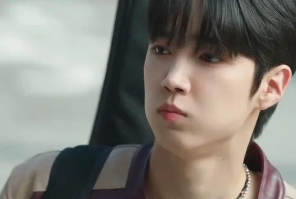 Кадр к 2 серии «Весна юности»