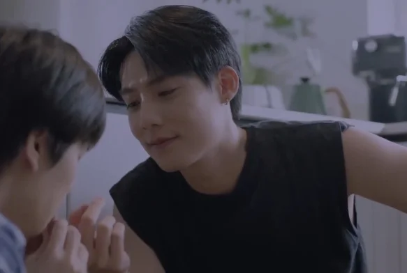 Кадр к 2 серии «Малыш с гонок 2 сезон»