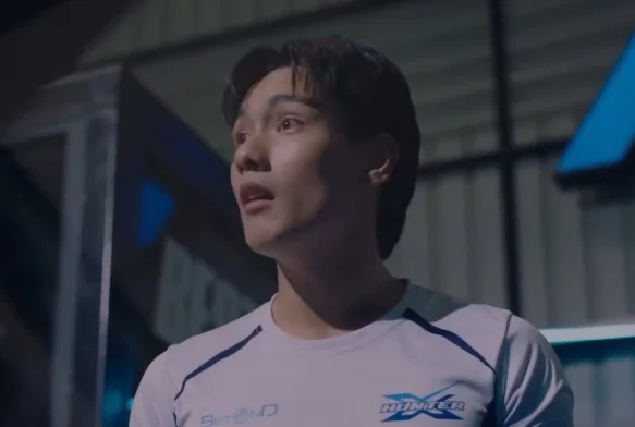 Кадр к 2 серии «Малыш с гонок 2 сезон»