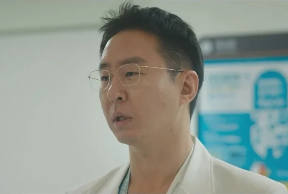 Кадр к 9 серии «Жизнь человека, который однажды станет мудрым»