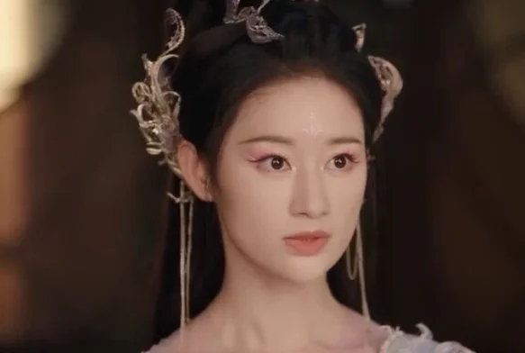 Кадр к 36 серии «Лиса-сваха: Чжу Е»