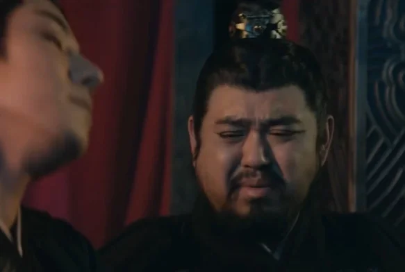 Кадр к 2 серии «Узник красоты»