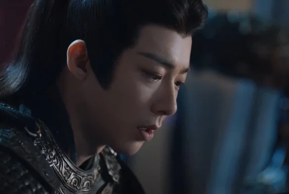 Кадр к 2 серии «Узник красоты»