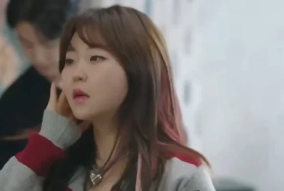 Кадр к 3 серии «Весна юности»