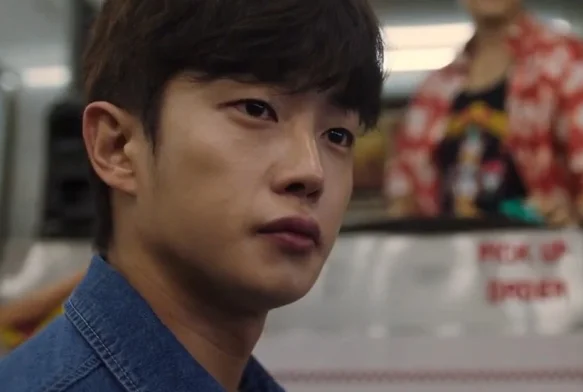 Кадр к 1 серии «Акула: Шторм»