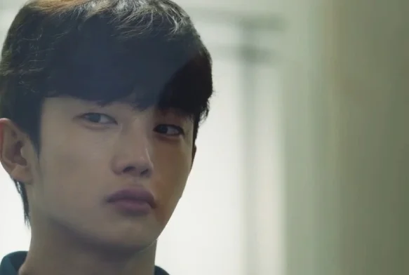 Кадр к 1 серии «Акула: Шторм»